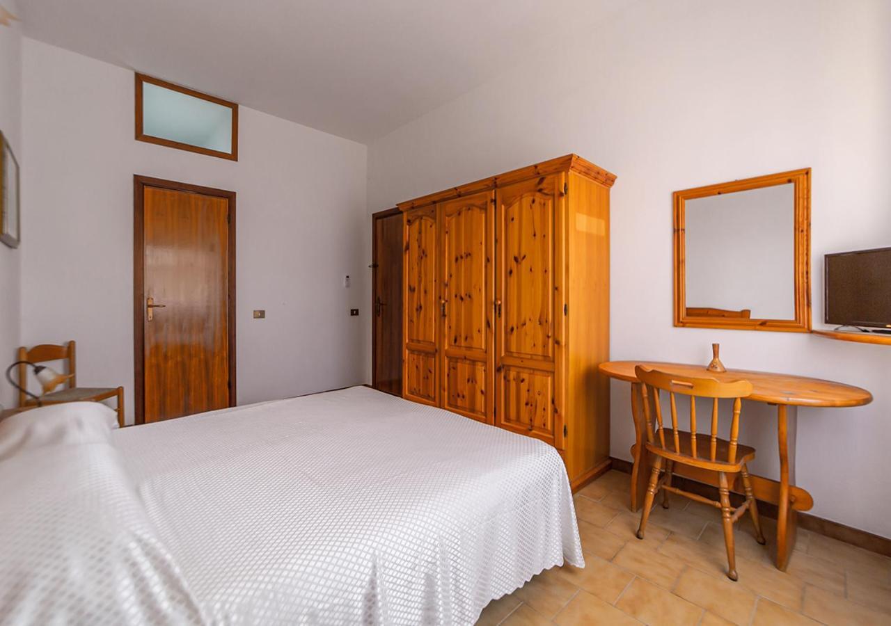 A Casa Di Gio - Murphy Holiday Home La Maddalena  Exteriér fotografie