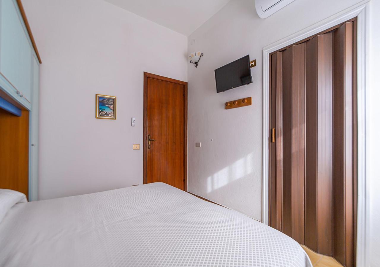 A Casa Di Gio - Murphy Holiday Home La Maddalena  Exteriér fotografie